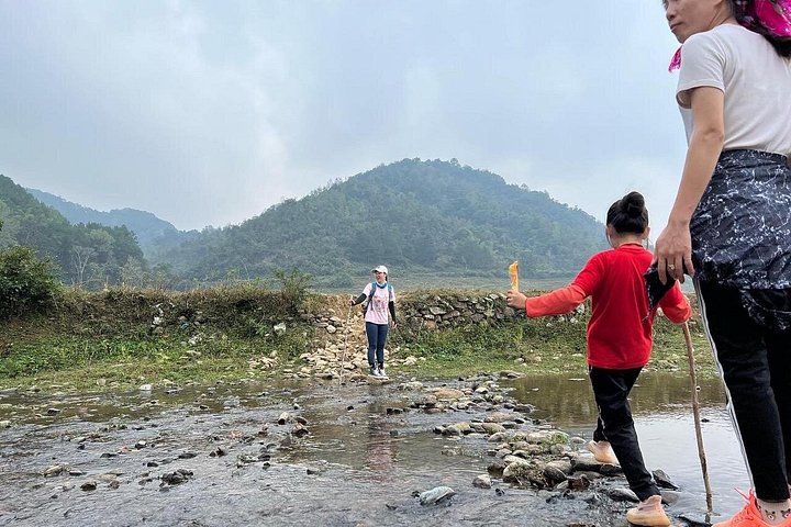 Trekking Ban Gioc Waterfall al villaggio nascosto su un percorso unico