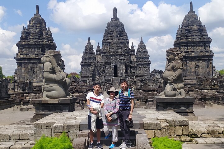 Ascension de Borobudur au sommet, temple de Prambanan et ballet Ramayana