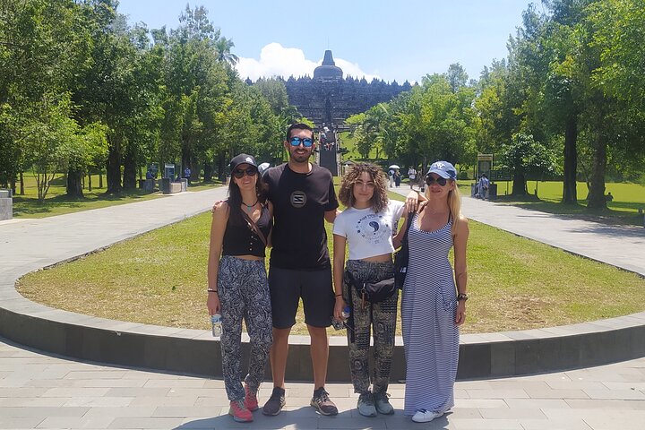 Ascension de Borobudur au sommet, temple de Prambanan et ballet Ramayana