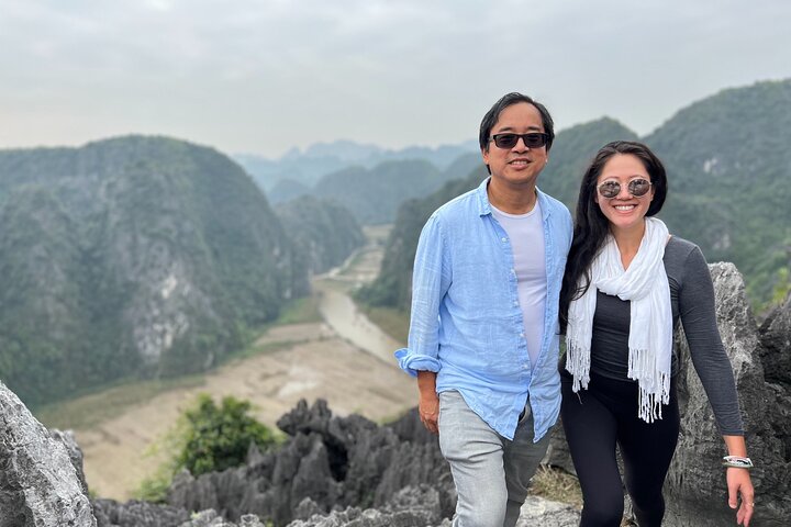 Ninh Binh Day Trip from Hanoi with Tam Coc Boat Ride