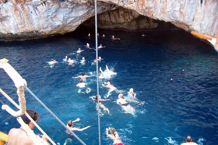 Alanya All Inclusive Piratbåttur med hotelltransport