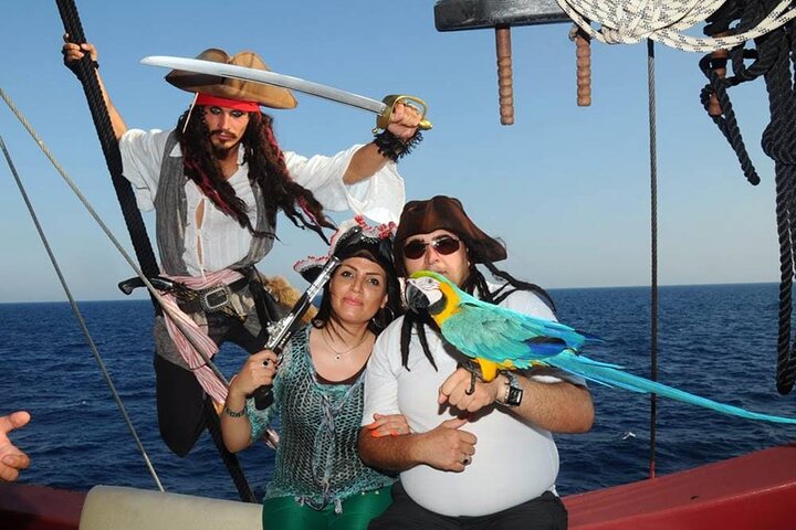 Alanya All Inclusive Piratbåttur med hotelltransport