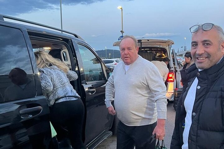 BJV-Transfer zum Flughafen Bodrum zu den Hotels im Stadtzentrum von Bodrum