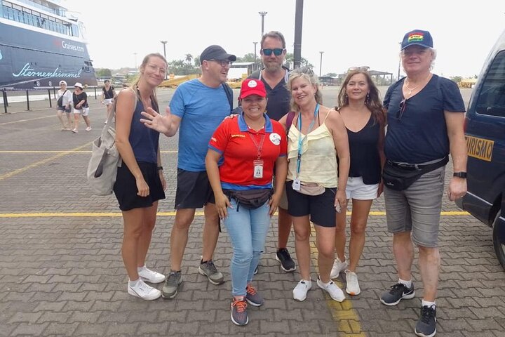 Adventure Combo Tour : aventure en tyrolienne et canaux de Tortuguero