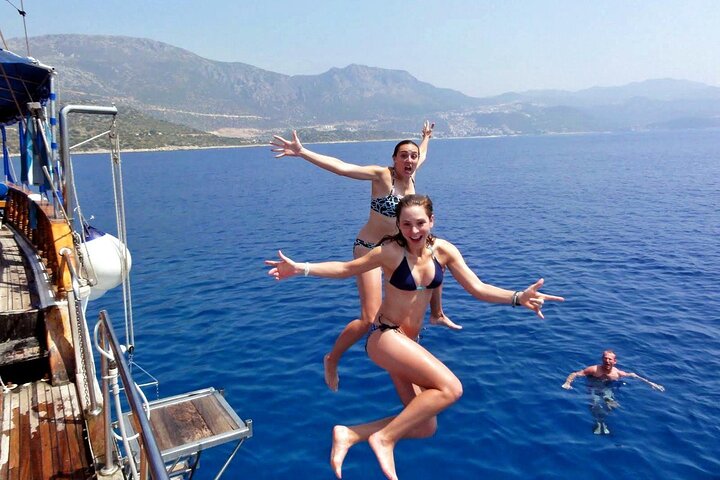 Fethiye Oludeniz båttur med fjärilsdalen och sex öar