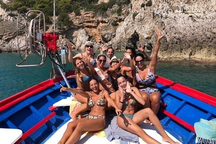 Paseo en barco privado VIP de un día a Gaeta y Sperlonga