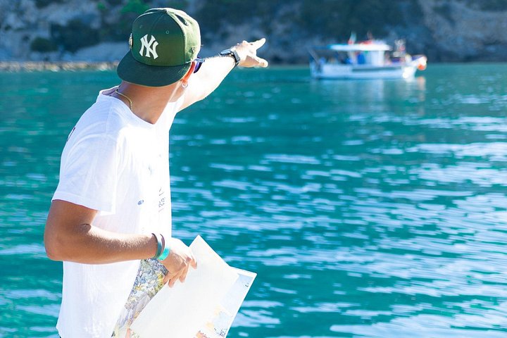 Paseo en barco privado VIP de un día a Gaeta y Sperlonga