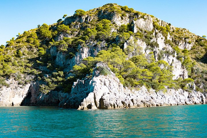 Paseo en barco privado VIP de un día a Gaeta y Sperlonga