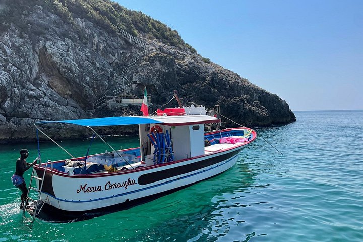 Paseo en barco privado VIP de un día a Gaeta y Sperlonga