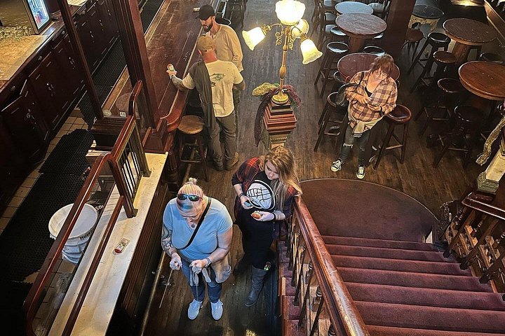 Spirits of Seville Pensacola's Haunted History Tour with Meal