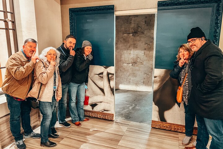 Phantoms of Prohibition : Geister, Cocktails & Bissen Walking Tour
