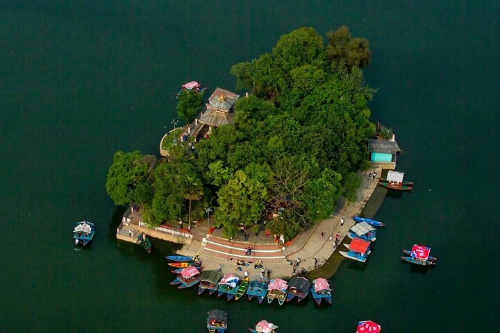 Le meilleur de Pokhara : visite privée d'une journée avec Sarangkot Sunrise