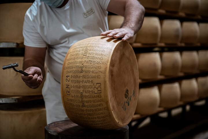 Privat parmigiano balsamico parmaskinke og vinsmagningstur