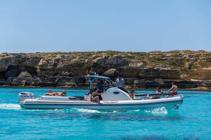 Bådtur Egadi Day opdag Favignana og Levanzo fra Trapani