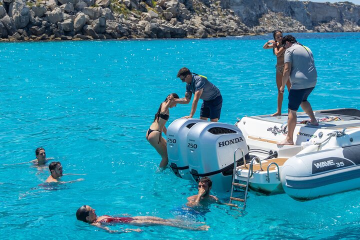 Bådtur Egadi Day opdag Favignana og Levanzo fra Trapani