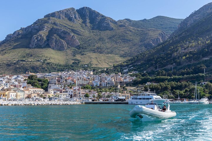Passeio de barco de 8 horas de Castellammare del Golfo a San Vito Lo Capo