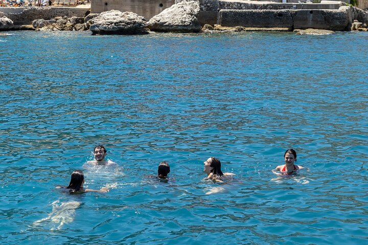 Passeio de barco de 8 horas de Castellammare del Golfo a San Vito Lo Capo