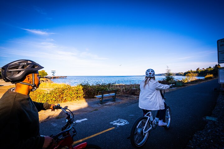 Paseo en bicicleta eléctrica por el Olympic Discovery Trail