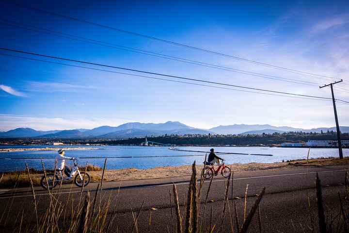 Paseo en bicicleta eléctrica por el Olympic Discovery Trail