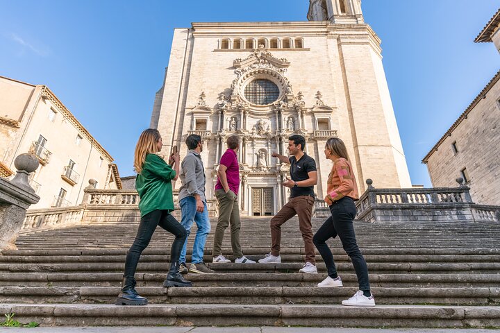 Montserrat, Girona & Costa Brava Guided Day Trip from Barcelona