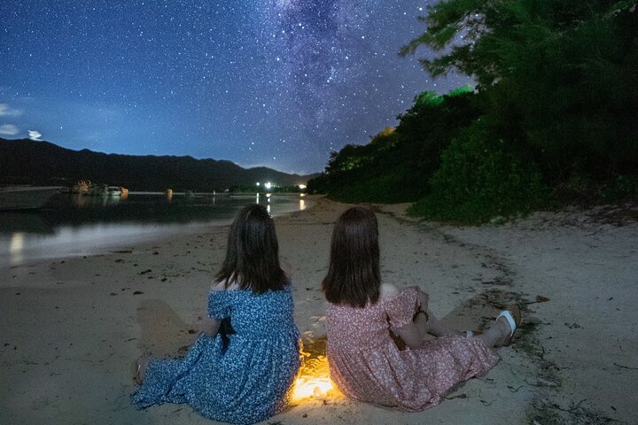 Dark Sky Sternenbeobachtung & Nachtporträt Tour in Kabira Bay