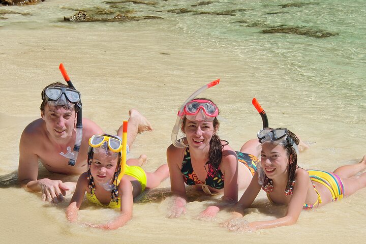 Private Longtail Boat Tour to 4 Islands
