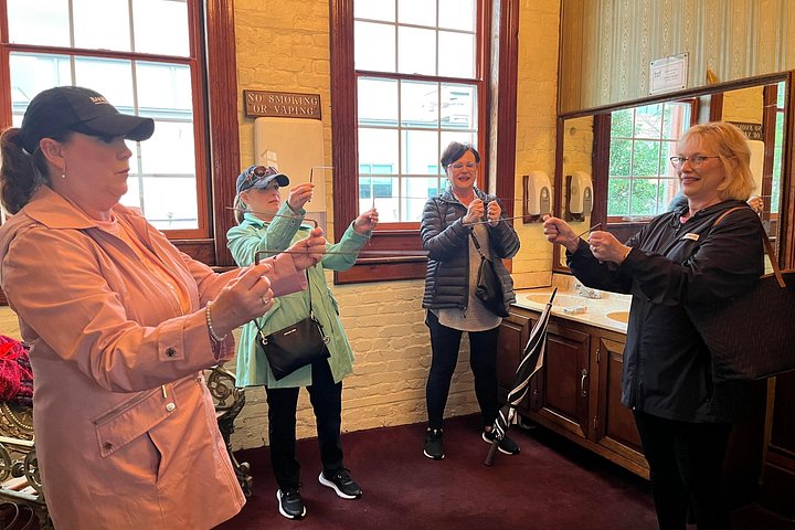 Spirits of Seville Pensacola's Haunted History Tour with Meal