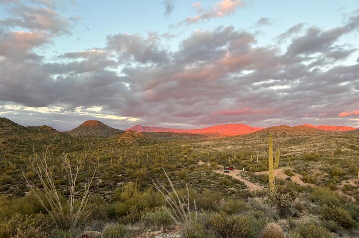 Tour guidé en ATV ou UTV au coucher du soleil pour 2 personnes hors route à Scottsdale
