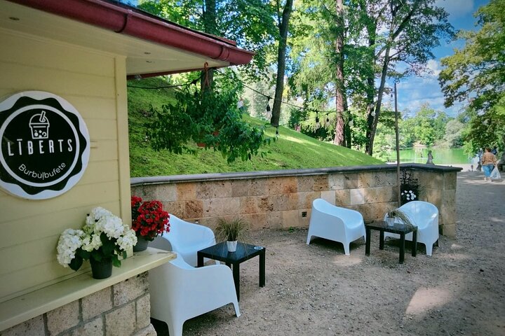 Private Full-Day Trip to Turaida, Sigulda, and Cesis