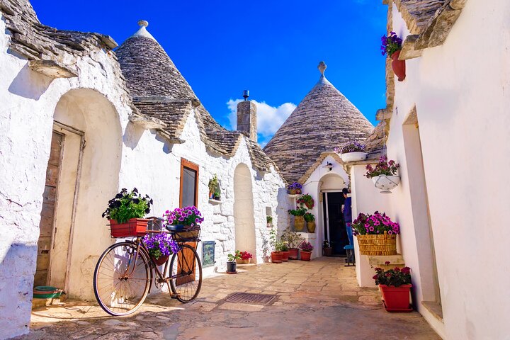 Tour guidato di Alberobello, Martina Franca e Locorotondo da Bari