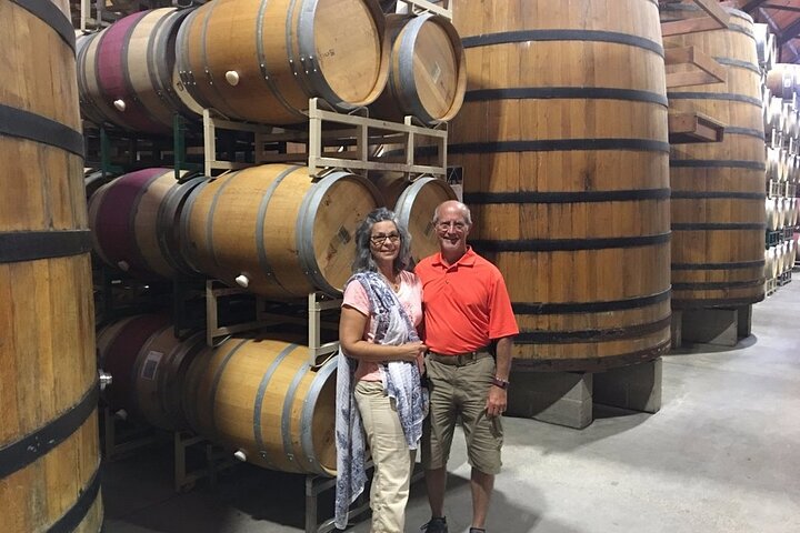 Excursão vinícola com tudo incluído para grupos pequenos em Solvang Santa Ynez Valley