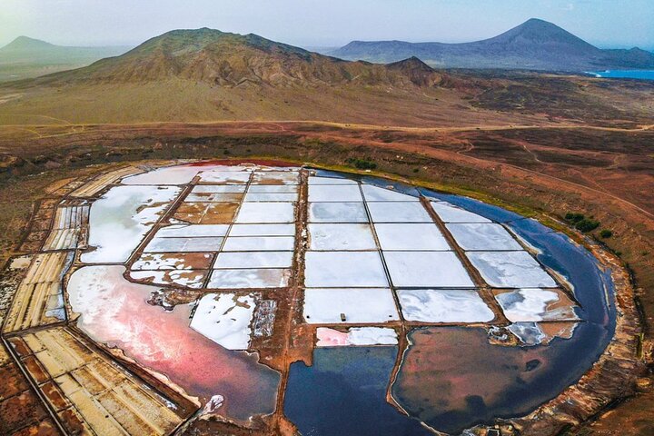 Experiência Privada Sal Island Salt Lake & Pedra de Lume