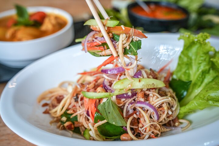 Old Siem Reap Sunset Food Tour por Tuk-tuk