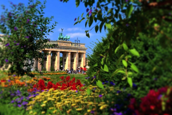 Deluxe Berlin : Hektische Landtour vom Kreuzfahrthafen Warnemunde