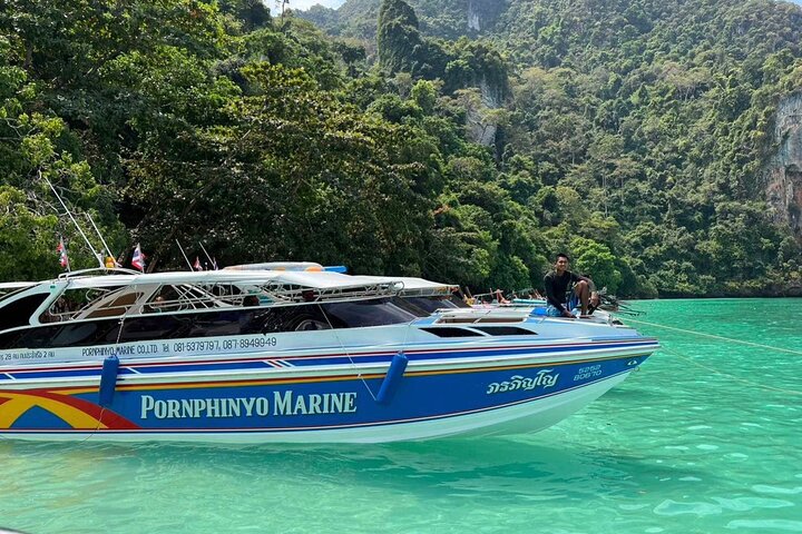 Tour privato personalizzato a Phi Phi Island