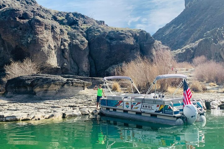 Tour panorámico en barco a Pillar Falls en Twin Falls, Idaho