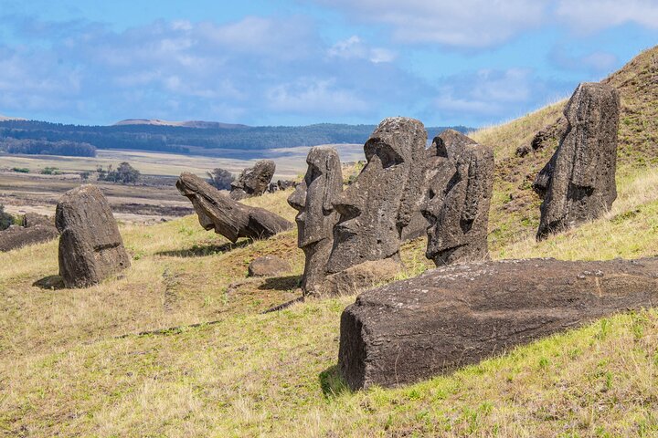 Mysteries and Legends: Complete Journey of Rapa Nui in 3 Tours