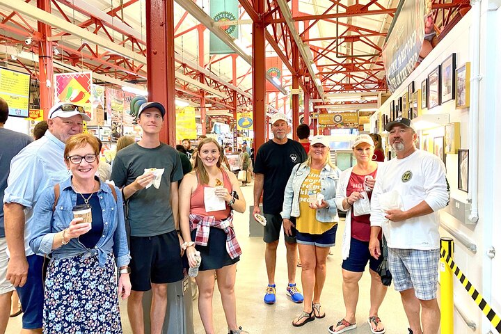Søndagsbrunch på Findlay Market Tour med Riverside Food Tours