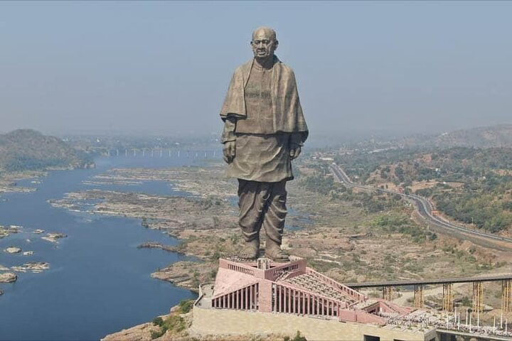 De la sourate à la statue de l'unité : une journée de merveilles et d'héritage