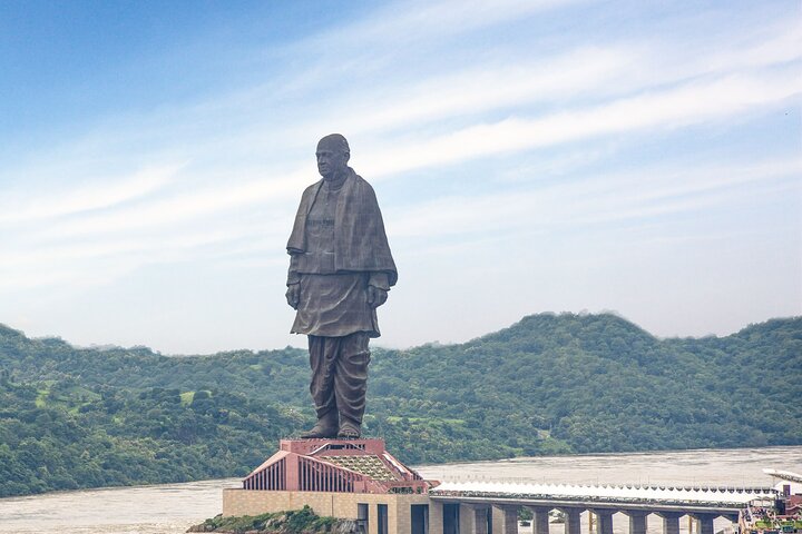 De la sourate à la statue de l'unité : une journée de merveilles et d'héritage