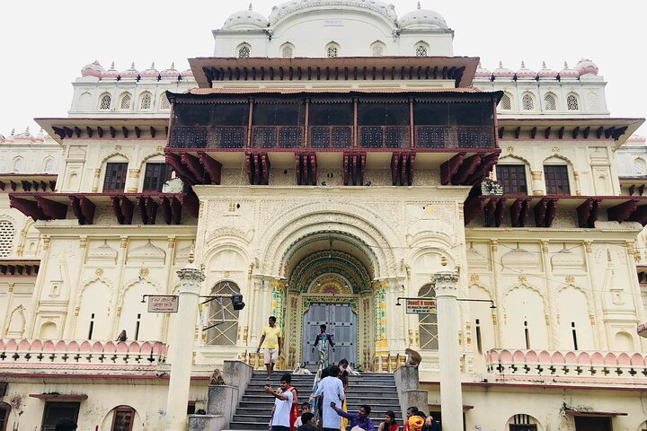 Soggiorno spirituale: tour di un giorno da Lucknow ad Ayodhya