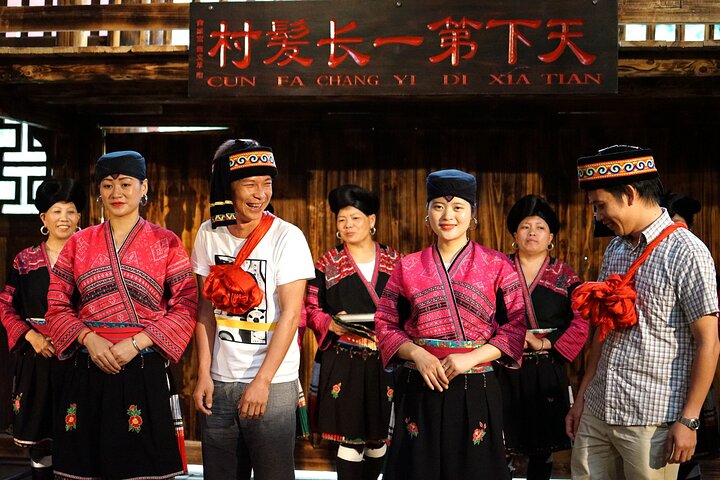 Private Tour-Yangshuo Seven Fairies Peak tea plantation and Xianggong hill