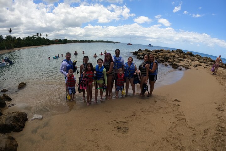 Aventura de mergulho com snorkel em recifes de coral com fotos e vídeos