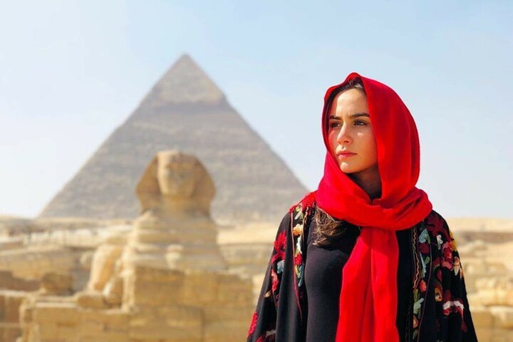 Vom Hafen El Sokhna: Besuch der Pyramiden von Gizeh und Nil-Mittagskreuzfahrt