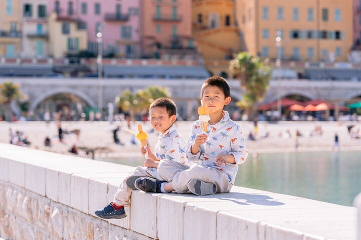 Sesión de fotos en Menton con un fotógrafo local galardonado