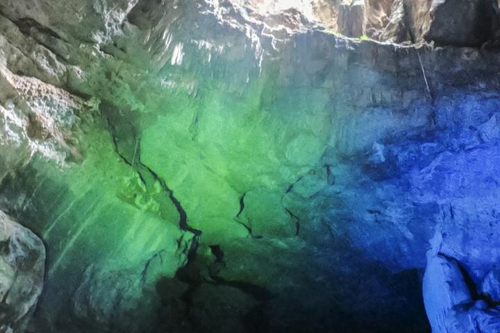 Vizag para as cavernas de Borra e excursão de um dia ao complexo budista de Thotlakonda