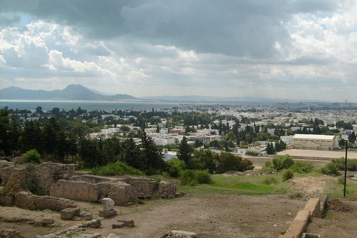 Sjarmen til hovedstaden: Kartago Sidi Bou Saïd og medinaen