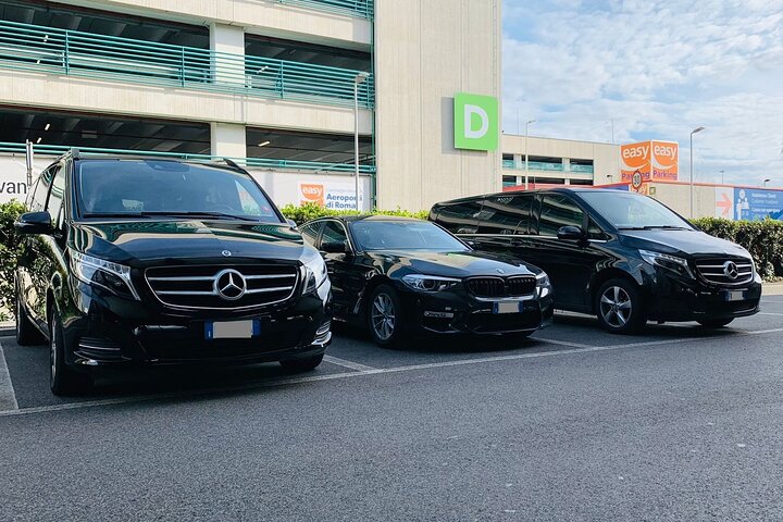 Bojnice zum Flughafen Wien (VIE) - Abfahrt Privater Transfer