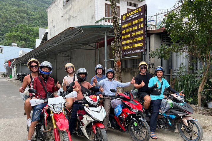 Ha Giang Loop 4D3N Tur Easyrider (lille gruppe 2 - 8 pers)