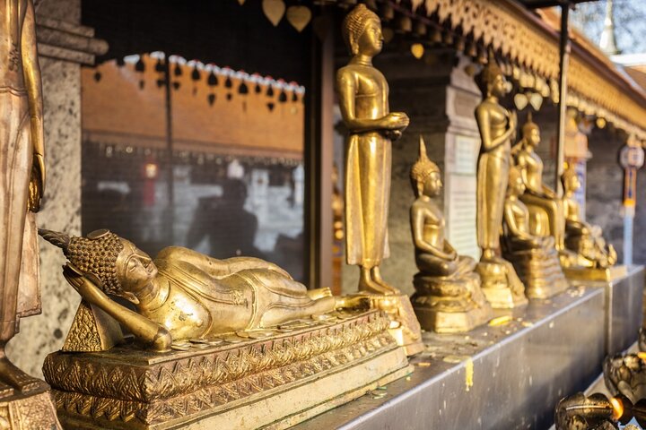Chiang Mai - Tempio Doi Suthep ed escursione al Wat Pha Lat